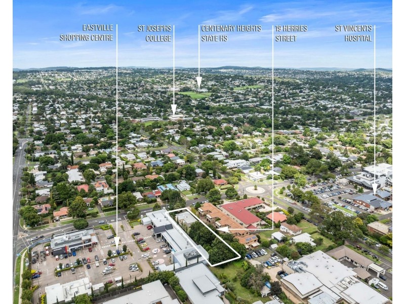 19 Herries Street, East Toowoomba QLD 4350
