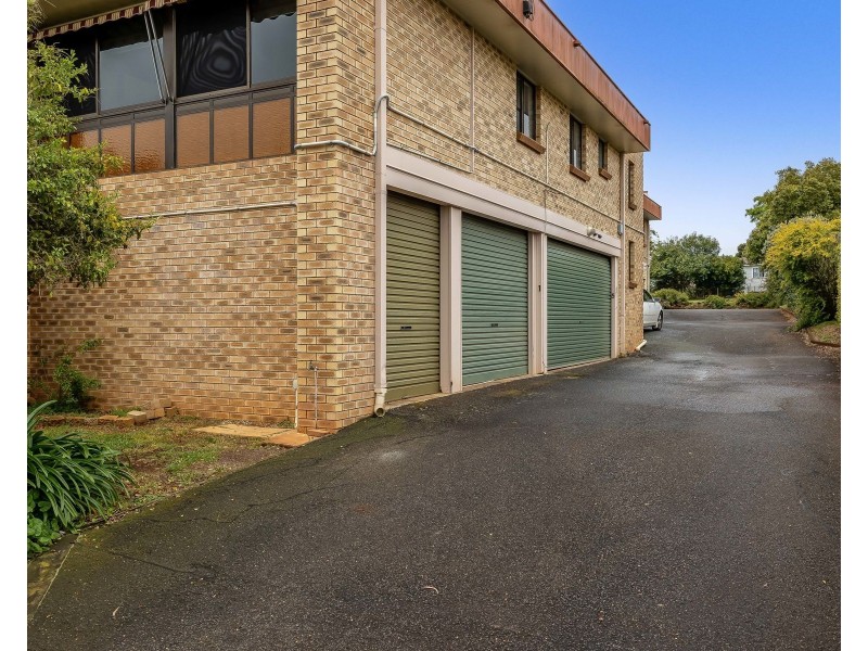 1/316-318 Hume Street, Centenary Heights QLD 4350