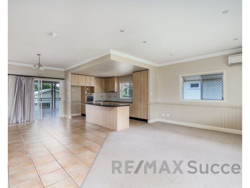 55 Llewellyn Street, Centenary Heights QLD 4350