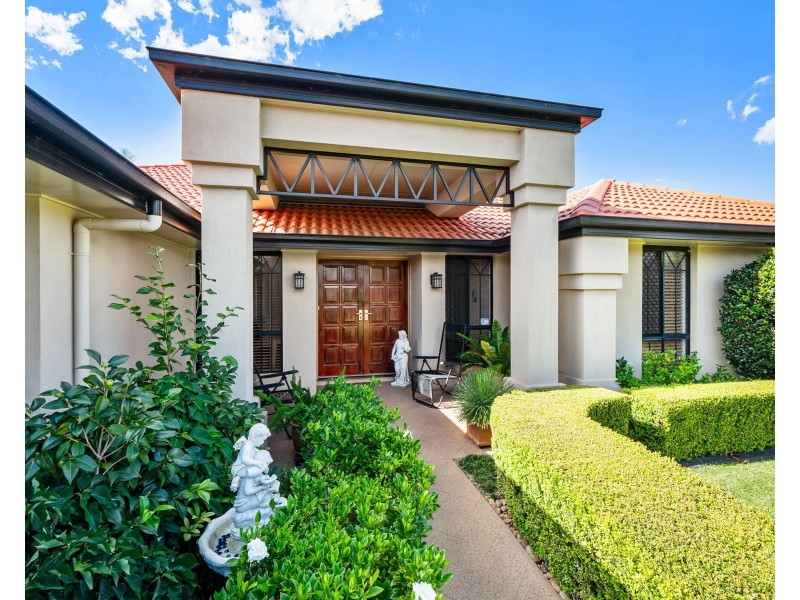 5 Bridget Court, Middle Ridge QLD 4350