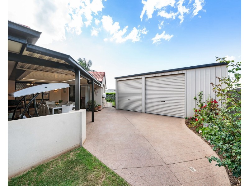5 Bridget Court, Middle Ridge QLD 4350