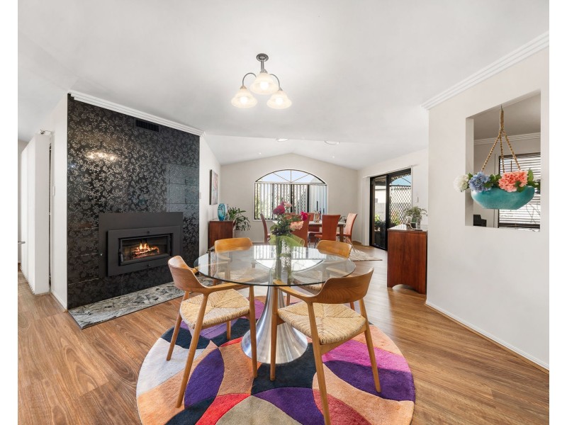 5 Bridget Court, Middle Ridge QLD 4350