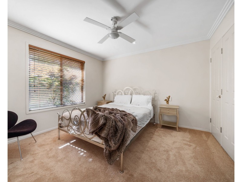 5 Bridget Court, Middle Ridge QLD 4350