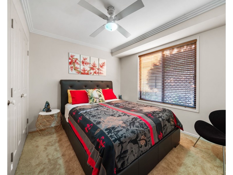 5 Bridget Court, Middle Ridge QLD 4350
