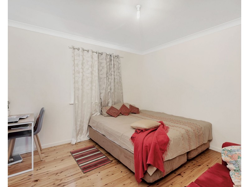 246 West Street, Kearneys Spring QLD 4350
