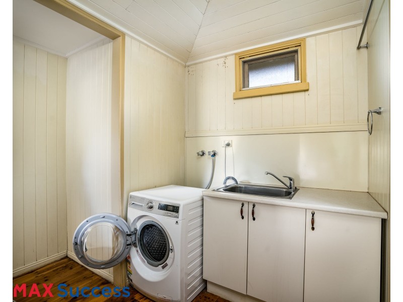 62 Mabel Street, Harlaxton QLD 4350