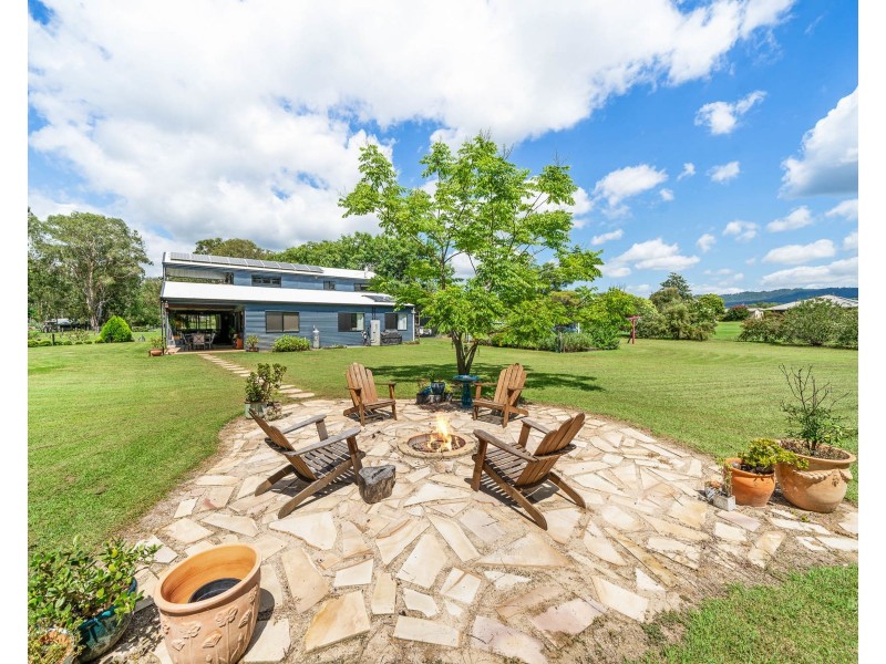 27 Fifteen Mile Road, Murphys Creek QLD 4352