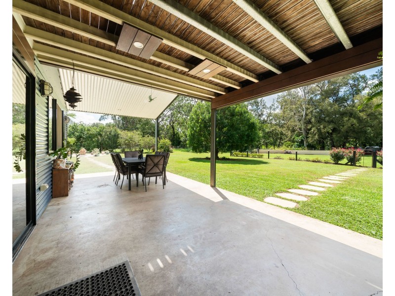 27 Fifteen Mile Road, Murphys Creek QLD 4352