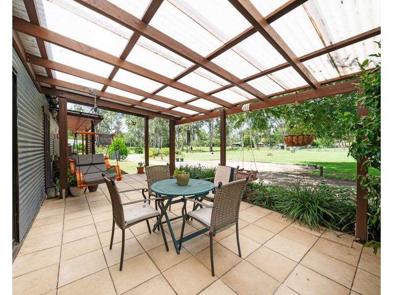 27 Fifteen Mile Road, Murphys Creek QLD 4352