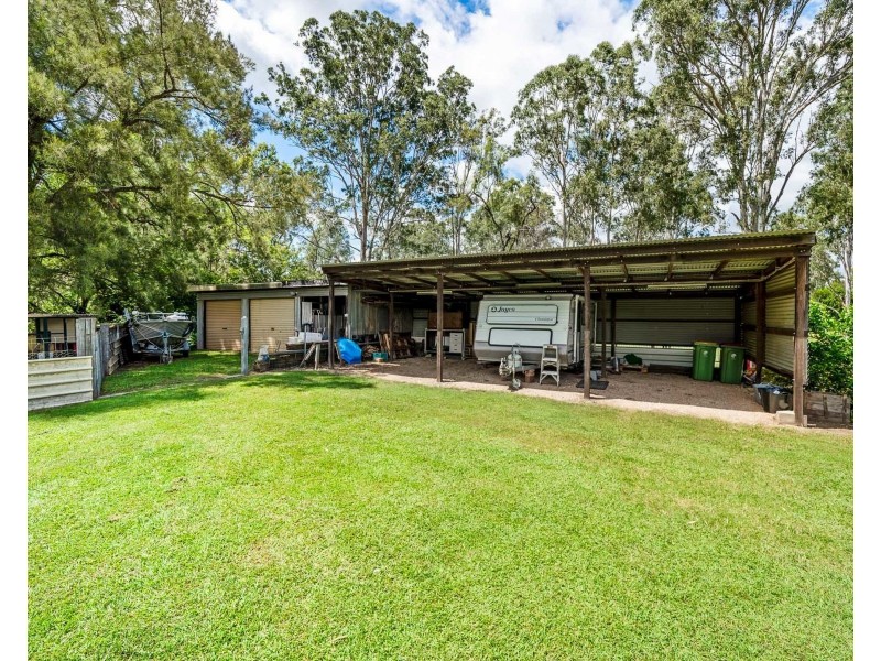 27 Fifteen Mile Road, Murphys Creek QLD 4352