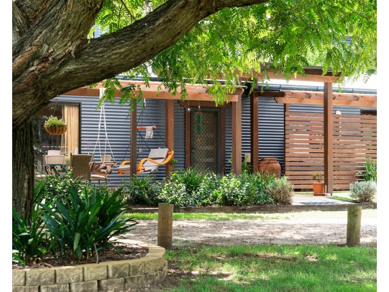 27 Fifteen Mile Road, Murphys Creek QLD 4352