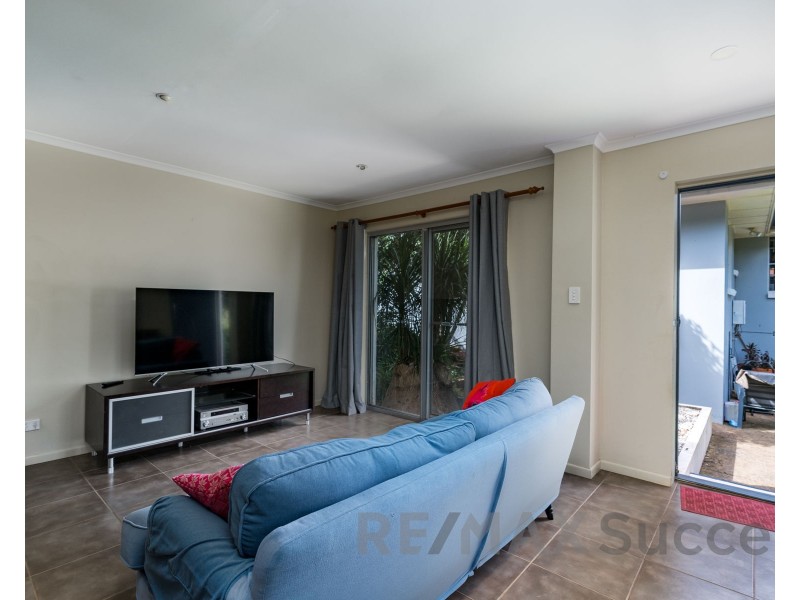 34 Panorama Crescent (Granny Flat), Prince Henry Heights QLD 4350