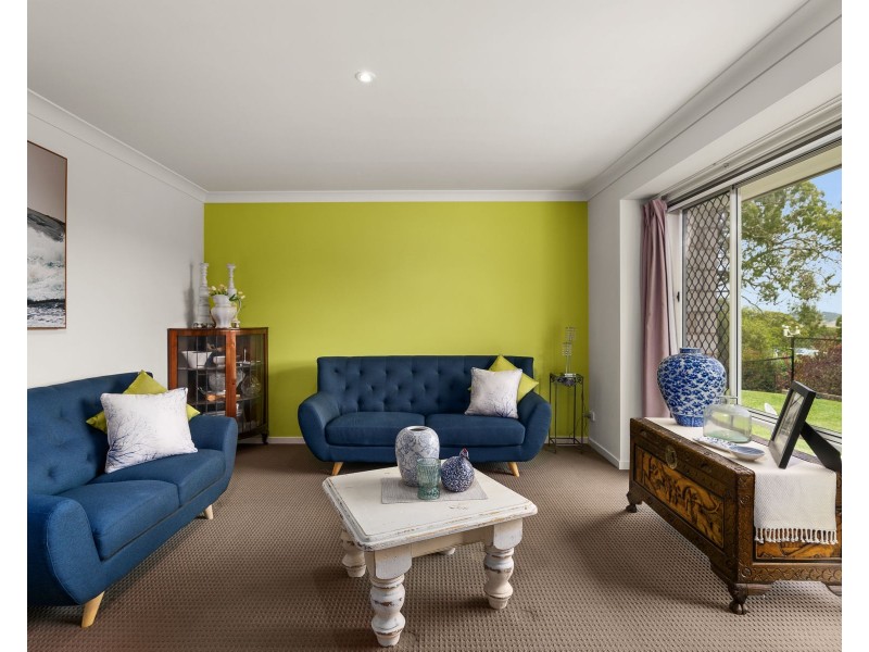 43 Harvey Road, Glenvale QLD 4350