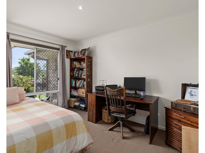 43 Harvey Road, Glenvale QLD 4350