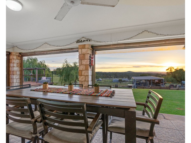 43 Harvey Road, Glenvale QLD 4350