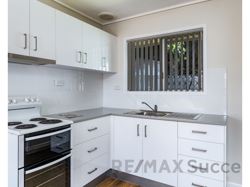 1/25 Garde Street, Centenary Heights QLD 4350