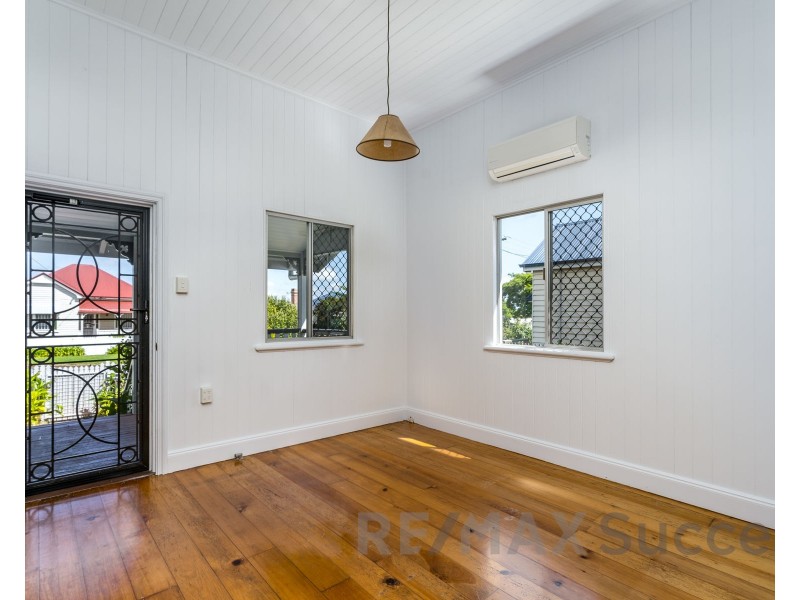 6 Peardon Street, South Toowoomba QLD 4350