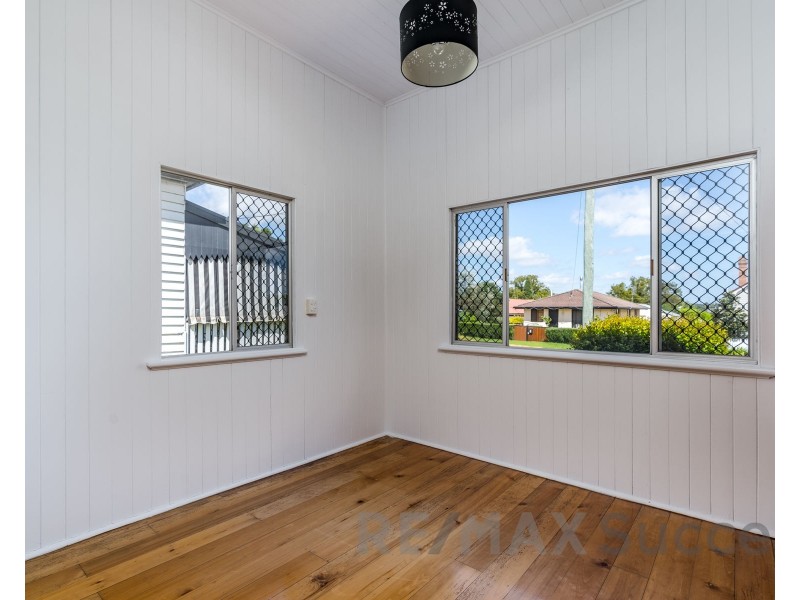 6 Peardon Street, South Toowoomba QLD 4350