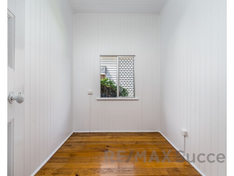 6 Peardon Street, South Toowoomba QLD 4350