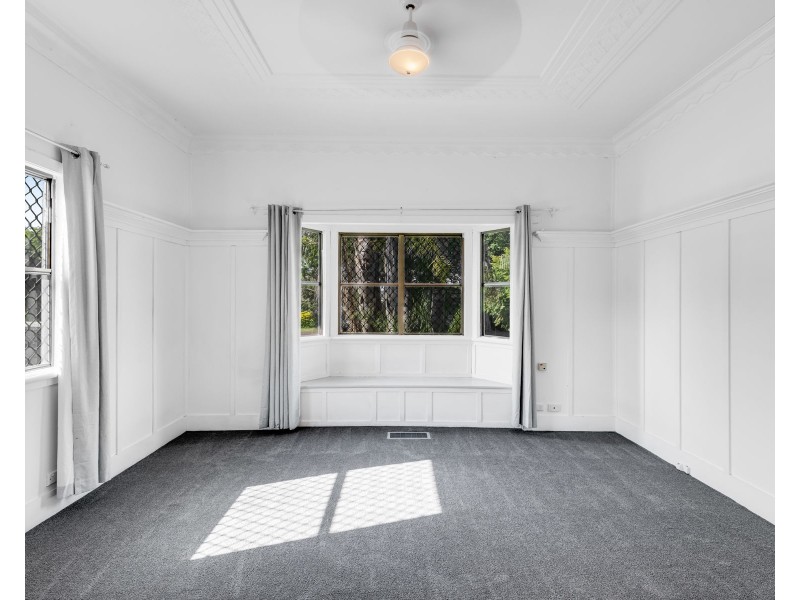 220 Bridge Street, Newtown QLD 4350