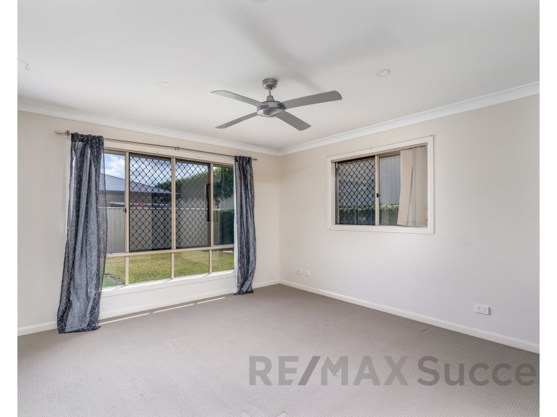 6 Barambah Street, Glenvale QLD 4350