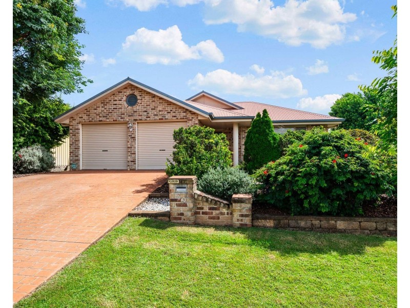 49 Nash Drive, Glenvale QLD 4350