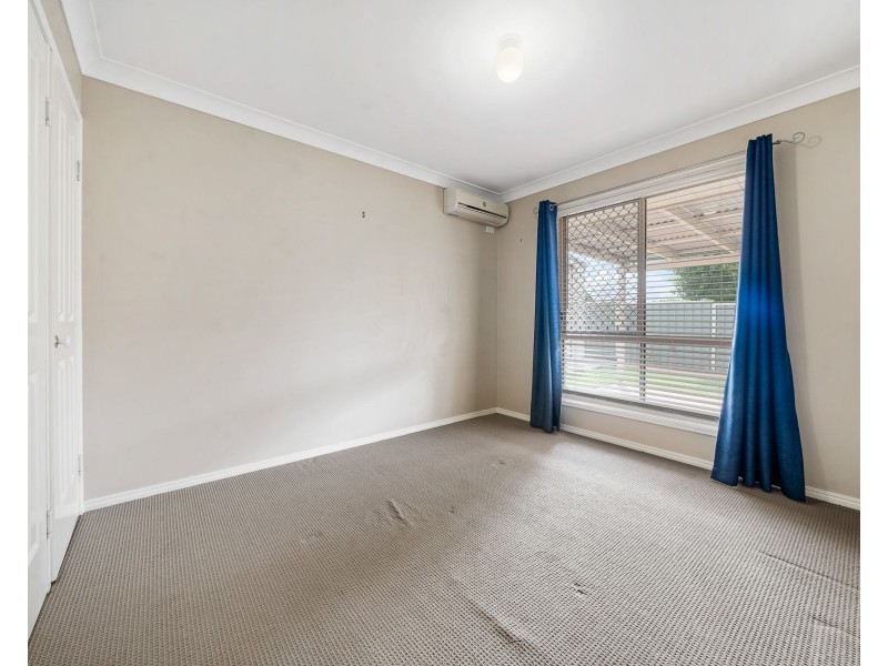 49 Nash Drive, Glenvale QLD 4350