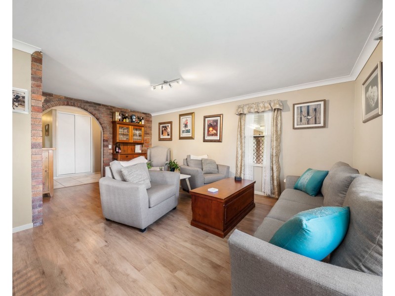 13 Trousdell Court, Rockville QLD 4350