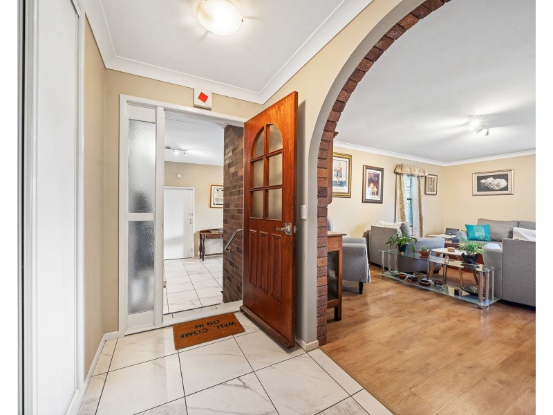 13 Trousdell Court, Rockville QLD 4350