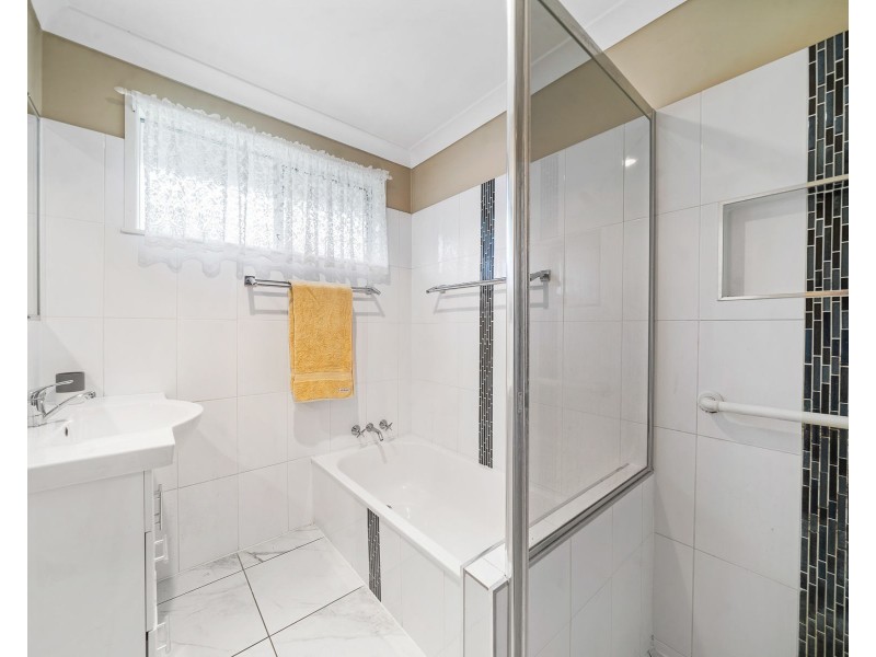 13 Trousdell Court, Rockville QLD 4350