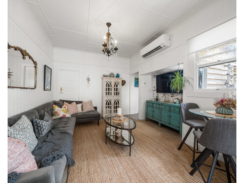 3 Betty Street, Newtown QLD 4350