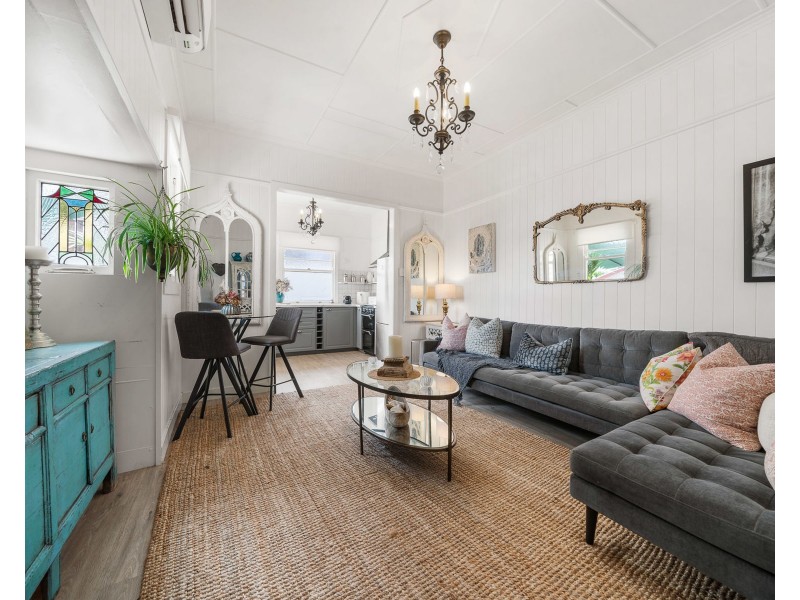 3 Betty Street, Newtown QLD 4350