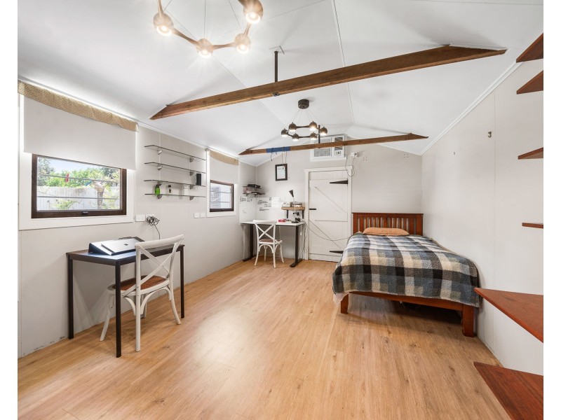 3 Betty Street, Newtown QLD 4350