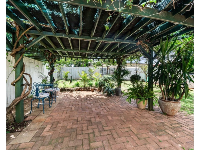 3 Betty Street, Newtown QLD 4350