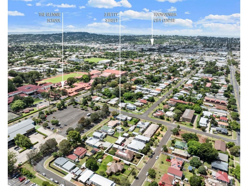 3 Betty Street, Newtown QLD 4350