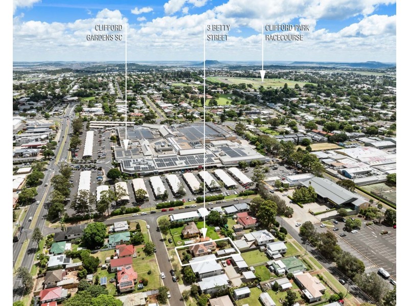 3 Betty Street, Newtown QLD 4350