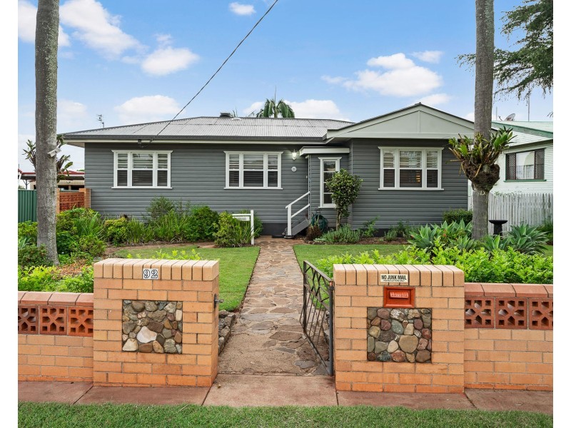 92 Drayton Road, Harristown QLD 4350