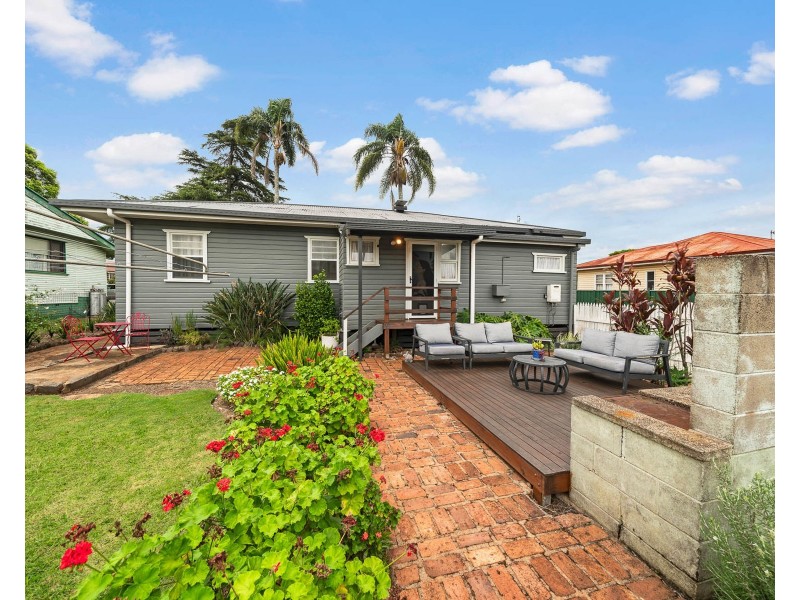 92 Drayton Road, Harristown QLD 4350