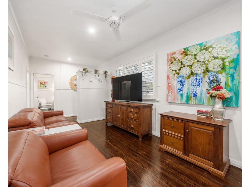 92 Drayton Road, Harristown QLD 4350