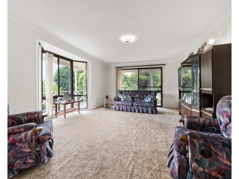 7 Cameron Crescent, Glenvale QLD 4350