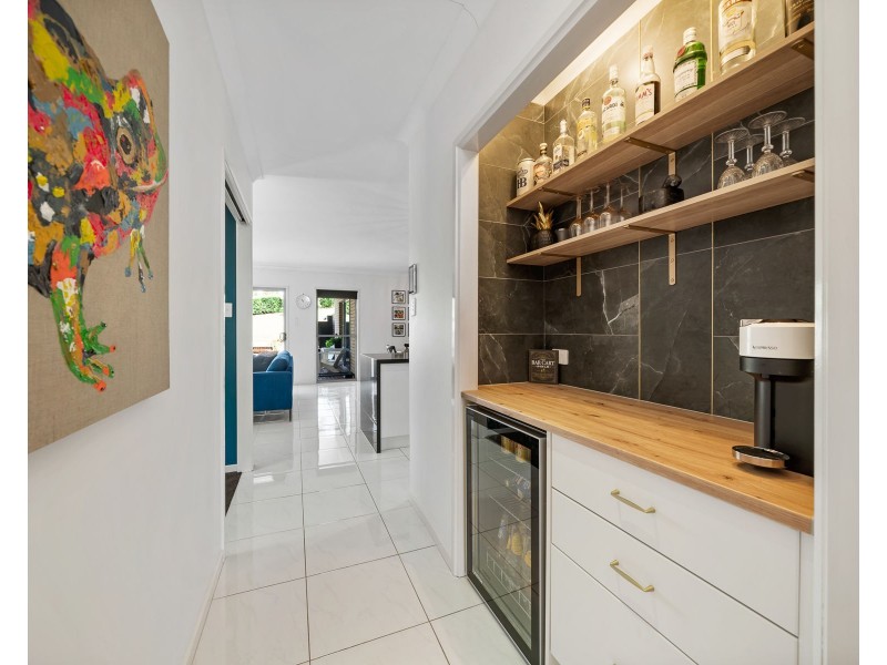 9 Belah Court, Withcott QLD 4352