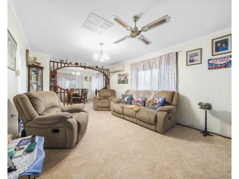 52 John Street, Goombungee QLD 4354