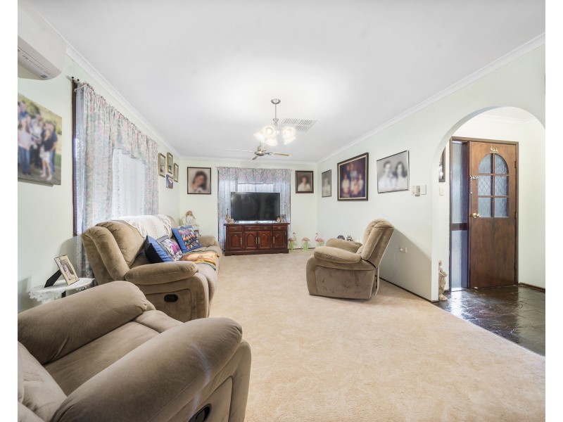 52 John Street, Goombungee QLD 4354