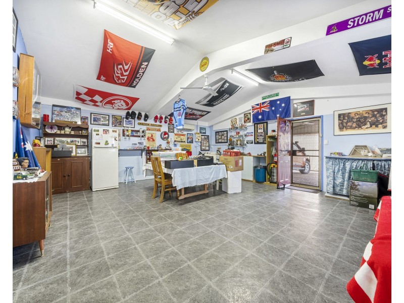 52 John Street, Goombungee QLD 4354