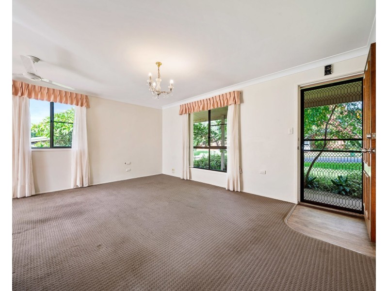 59 Wine Drive, Wilsonton Heights QLD 4350
