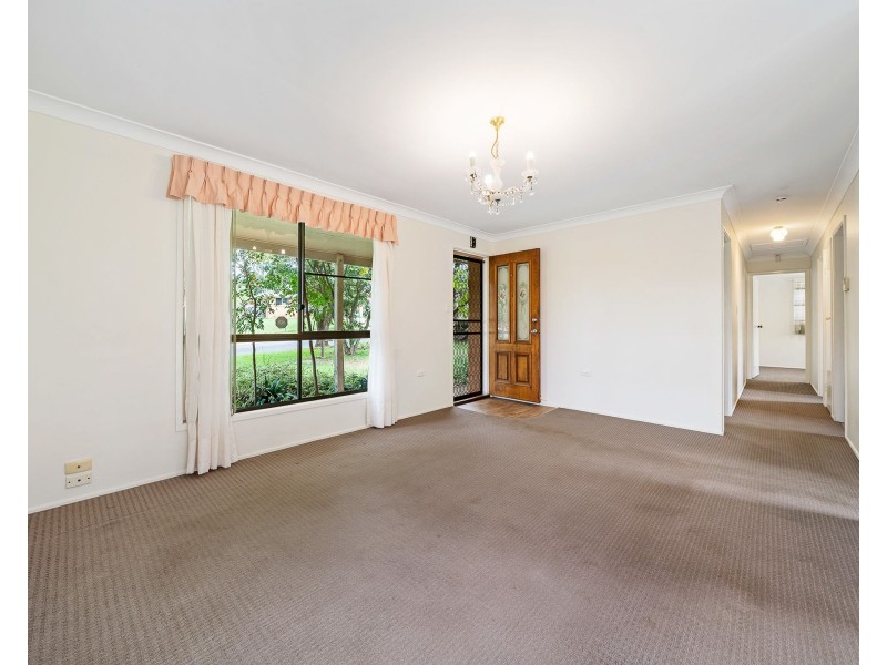59 Wine Drive, Wilsonton Heights QLD 4350
