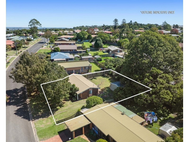 59 Wine Drive, Wilsonton Heights QLD 4350