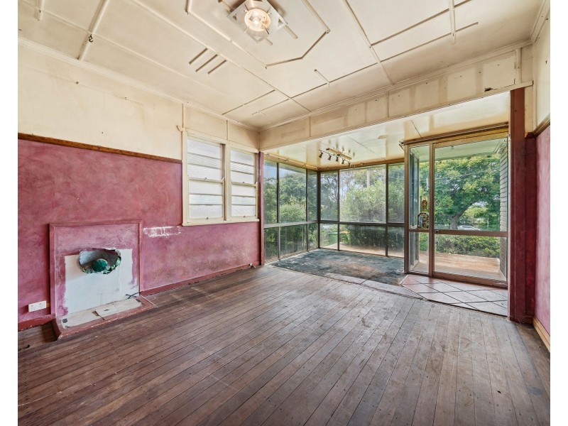 20 Underwood Crescent, Harristown QLD 4350