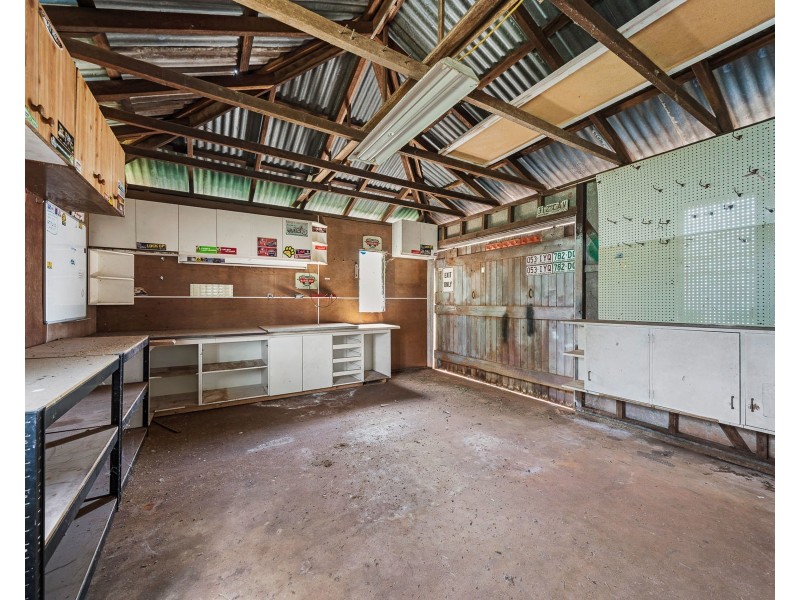 20 Underwood Crescent, Harristown QLD 4350