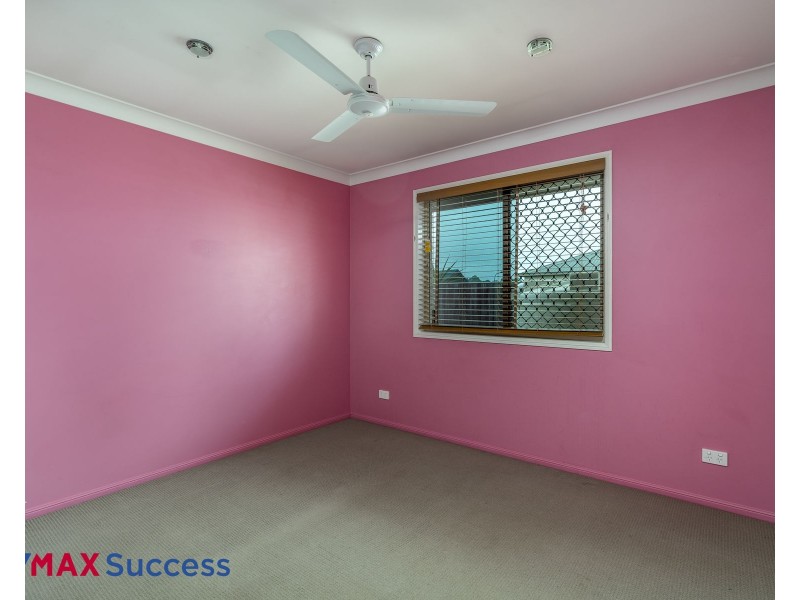 6 Latham Court, Wilsonton Heights QLD 4350